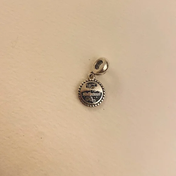 Pandora’s exclusive Hollywood, California dangle charm
